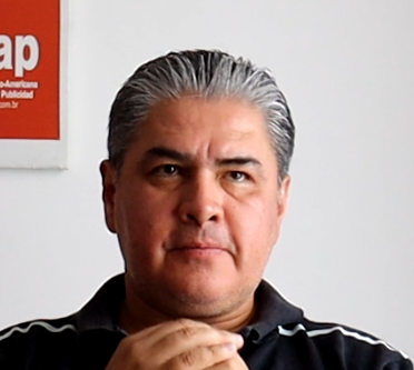 Enrique Velázquez